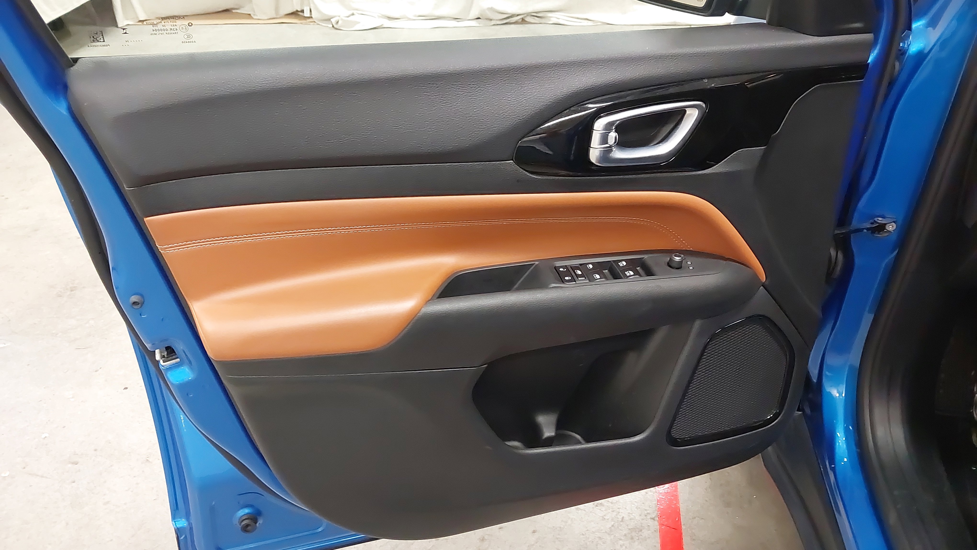 Used 2024 Jeep Compass Limited image 24