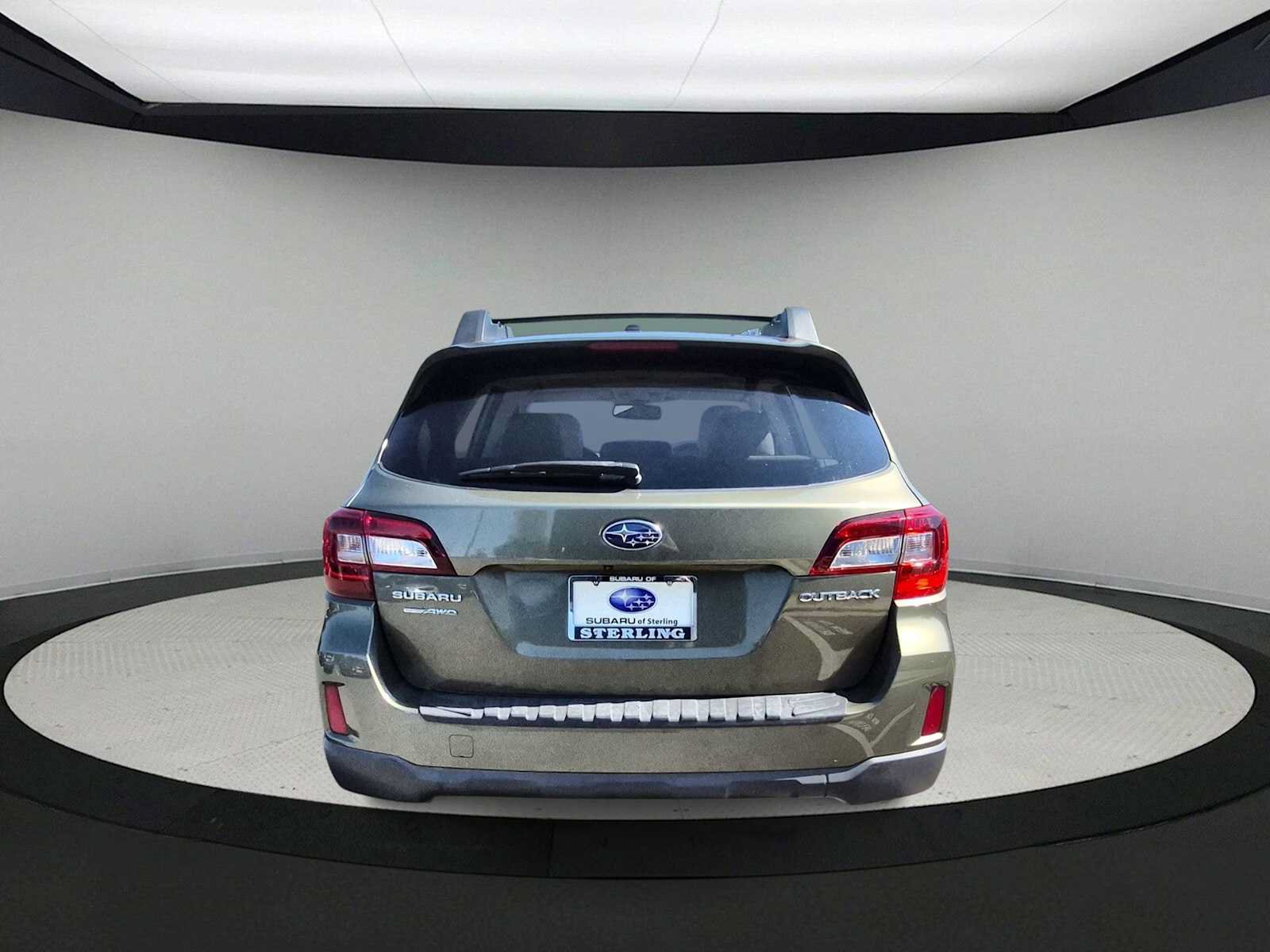 Used 2015 Subaru Outback 2.5i Limited AWD/4WD image 7