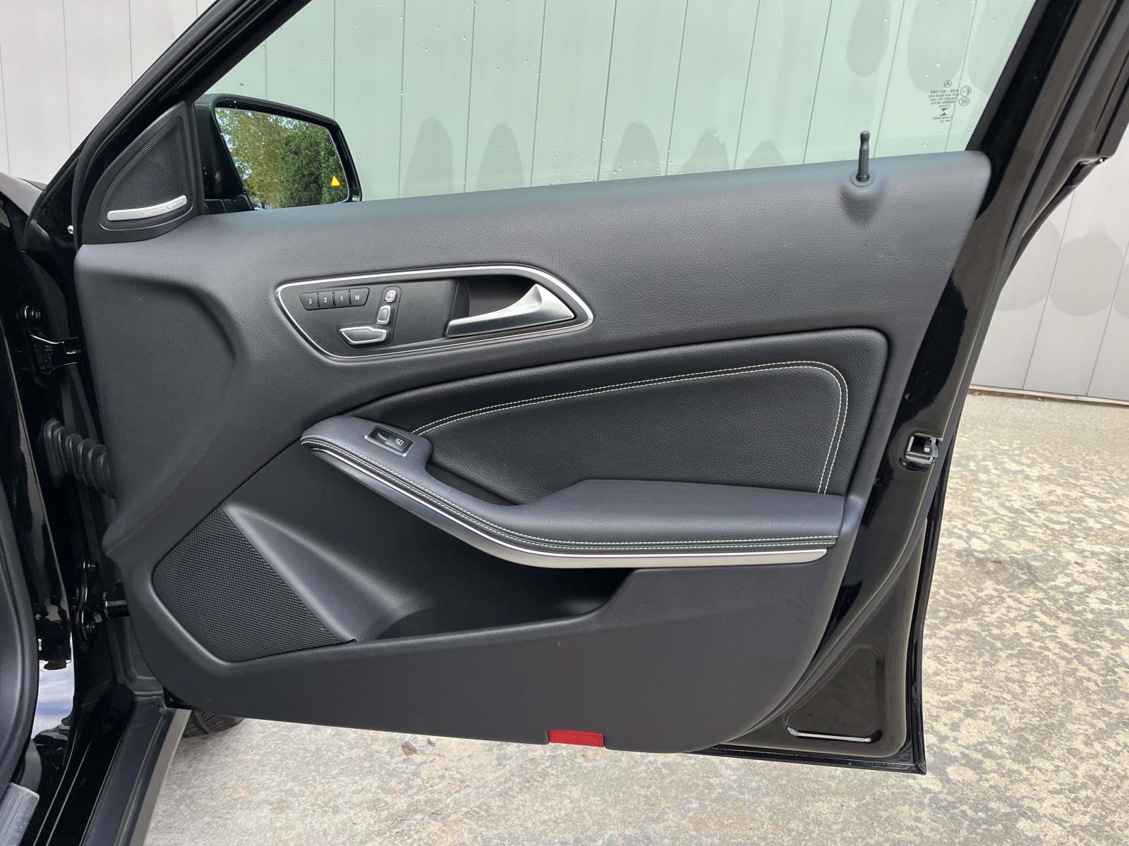 Used 2019 Mercedes-Benz GLA 250 4MATIC image 53