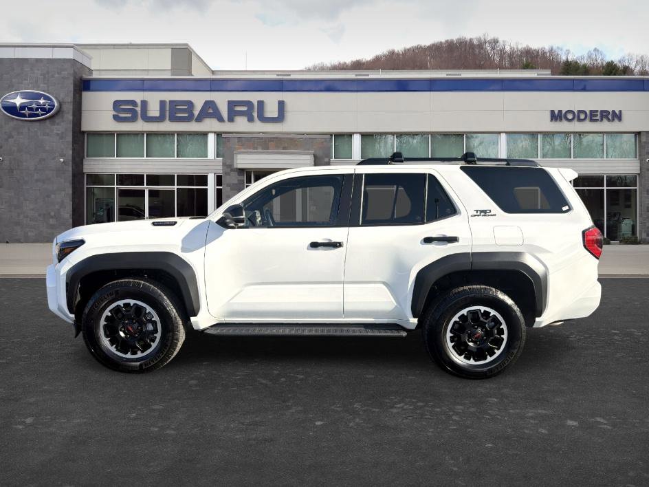 Used 2025 Toyota 4Runner TRD Off-Road Premium image 7