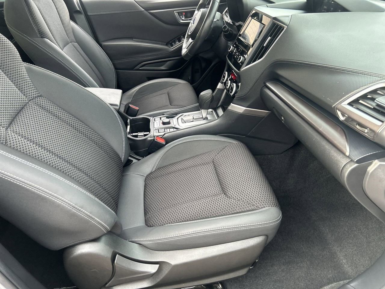 Used 2020 Subaru Forester Premium image 8