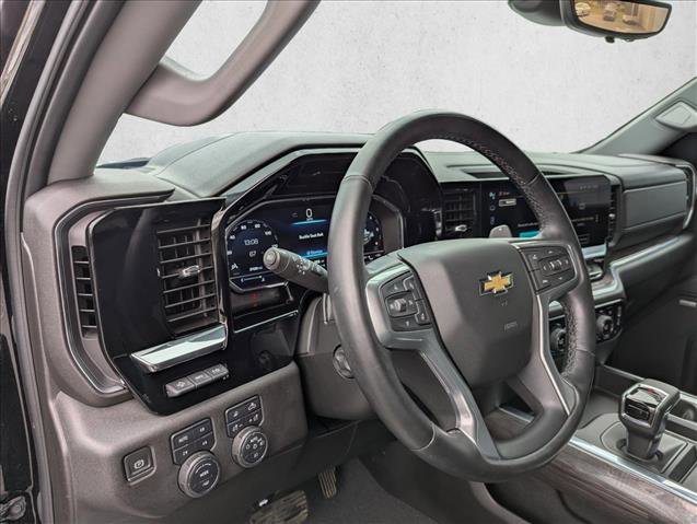 Used 2023 Chevrolet Silverado 1500 LTZ w/ LTZ Premium Package AWD/4WD image 8
