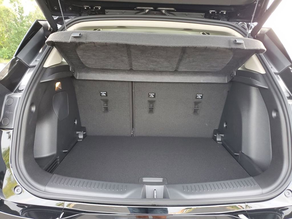 New 2025 Buick Encore GX Sport Touring w/ Comfort Package image 25