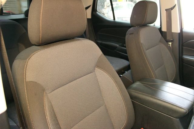 Used 2021 Chevrolet Traverse LT w/ LPO, Floor Liner Package AWD/4WD image 11