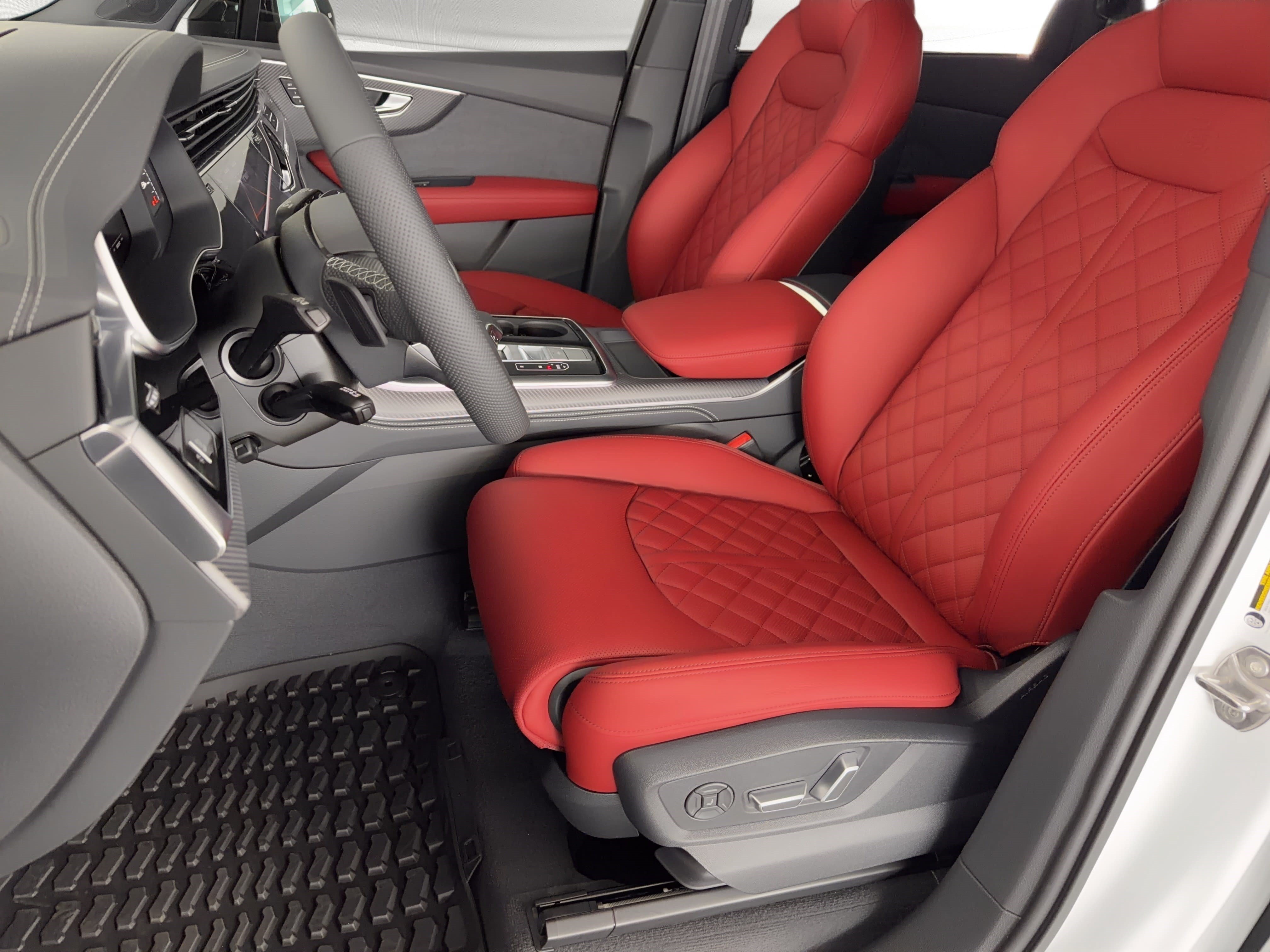 New 2026 Audi SQ7 Prestige AWD/4WD image 5