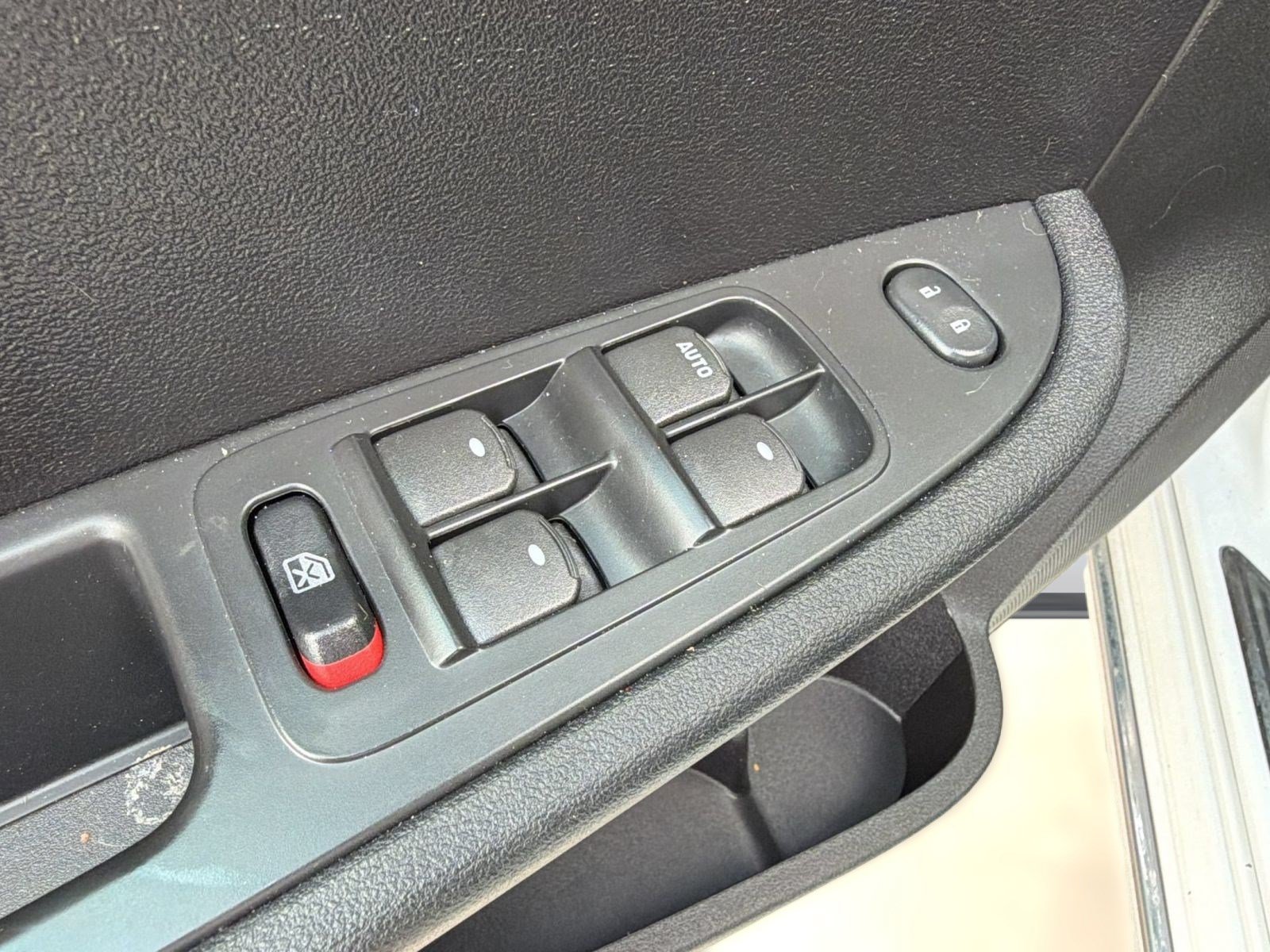 Used 2009 Chevrolet Malibu LT w/ Power Convenience Package FWD image 22