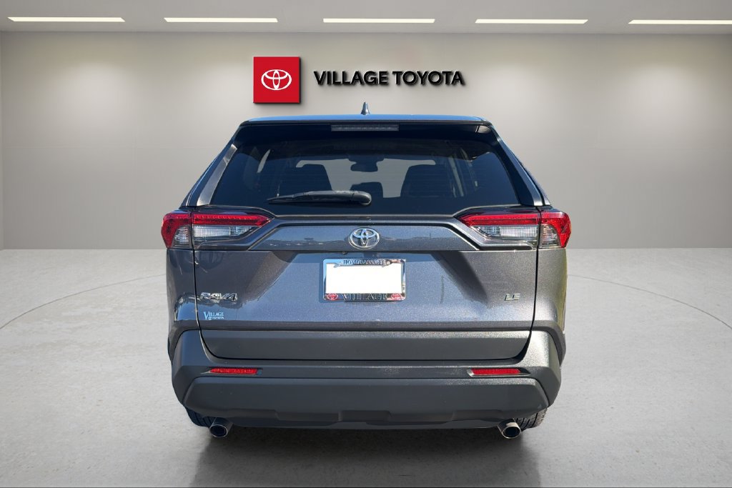 Certified 2024 Toyota RAV4 LE FWD image 4