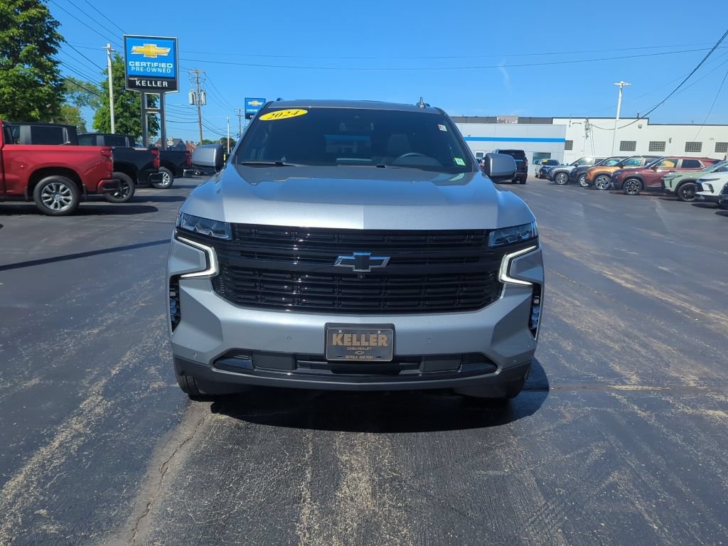 Certified 2024 Chevrolet Tahoe RST w/ Luxury Package AWD/4WD image 3