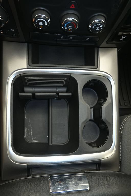 Used 2022 RAM 1500 Warlock AWD/4WD image 18