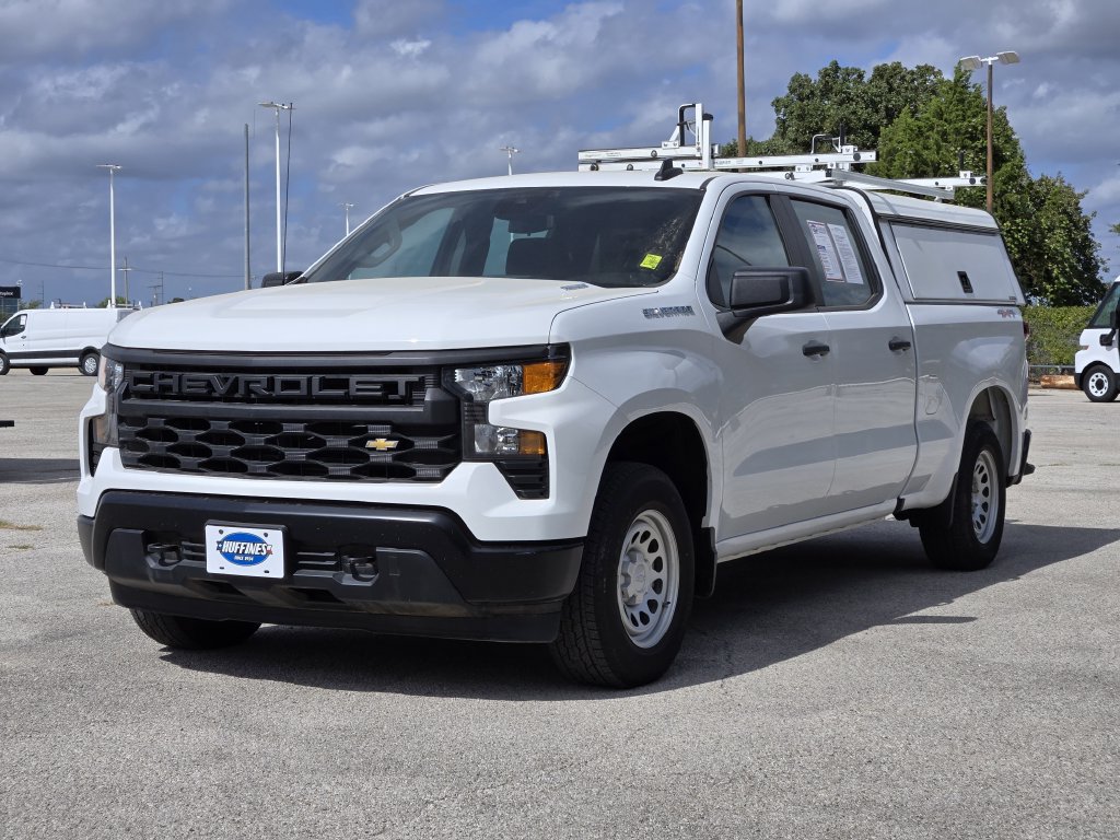 Used 2024 Chevrolet Silverado 1500 W/T w/ Trailering Package AWD/4WD image 3