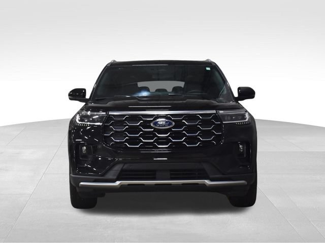 Used 2026 Ford Explorer Platinum AWD/4WD image 2