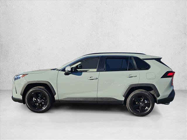 Used 2022 Toyota RAV4 XLE image 9