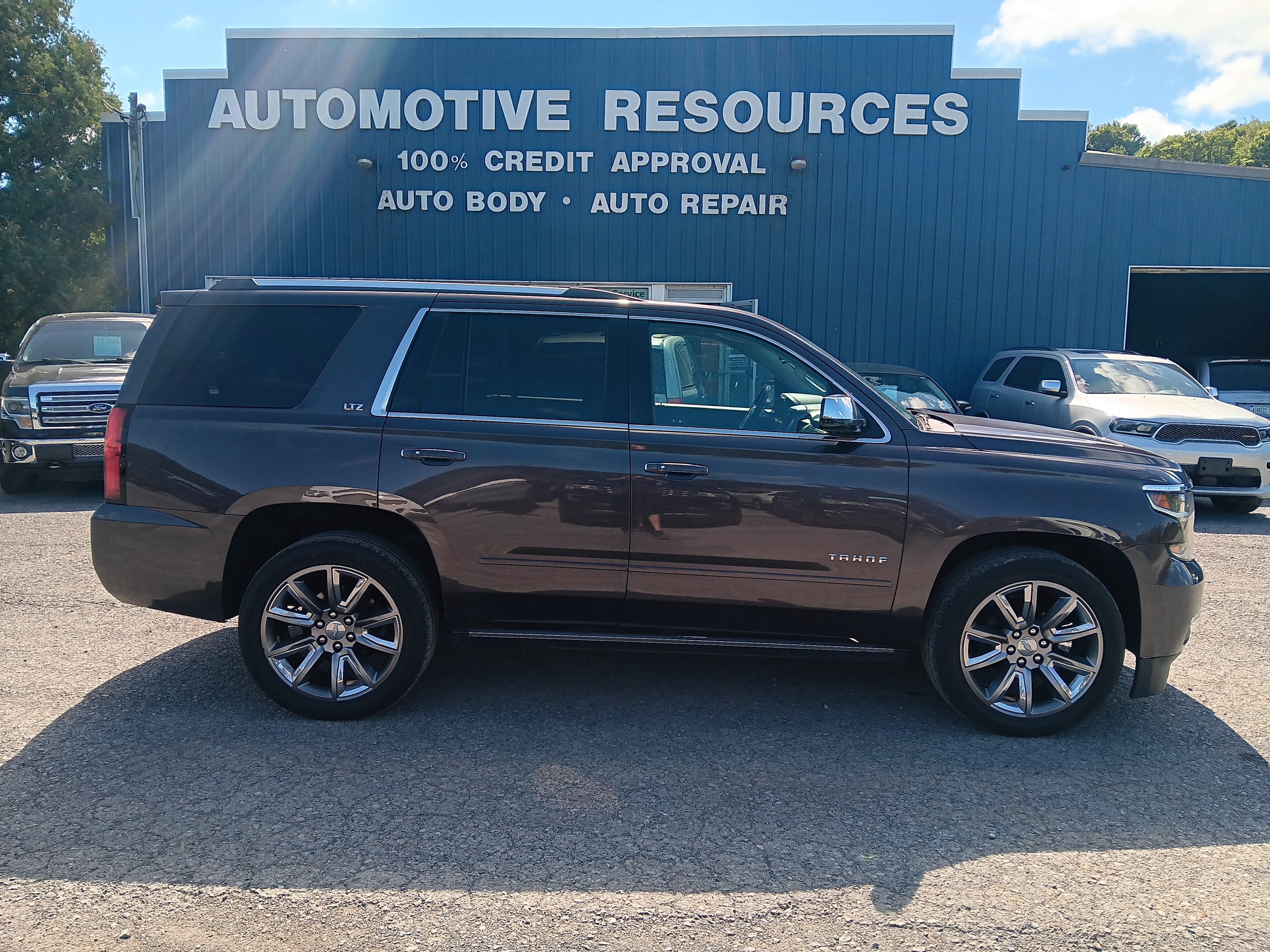 Used 2016 Chevrolet Tahoe LTZ AWD/4WD image 6