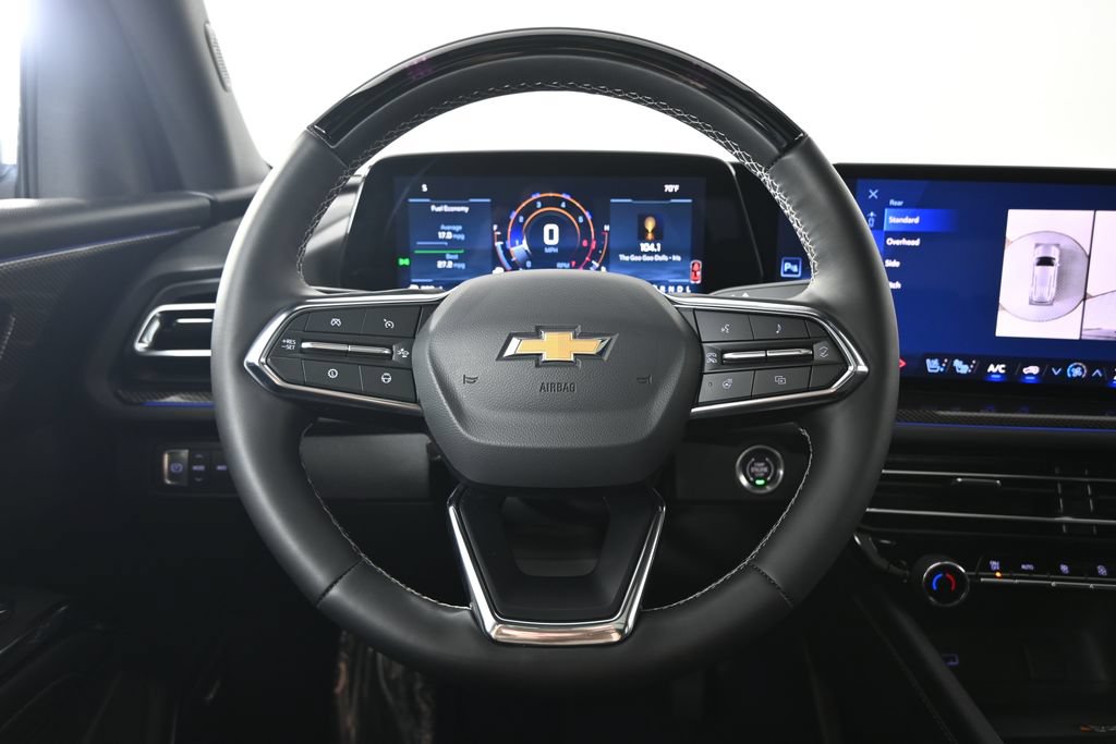 Used 2026 Chevrolet Traverse High Country w/ LPO, Floor Liner Package AWD/4WD image 37