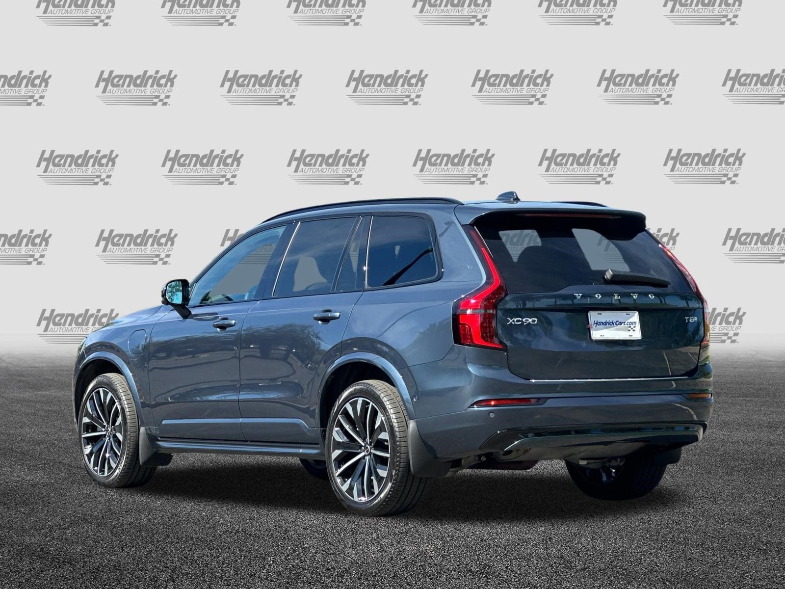 Used 2026 Volvo XC90 T8 Ultra w/ Lounge Package image 7