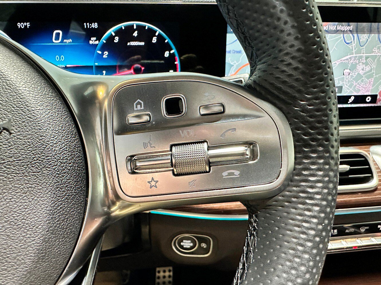 Used 2023 Mercedes-Benz GLS 450 4MATIC image 20