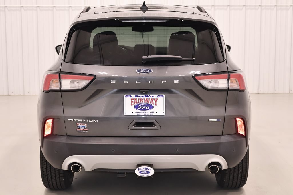 Certified 2020 Ford Escape Titanium w/ Titanium Premium Package 2.0 AWD/4WD image 9