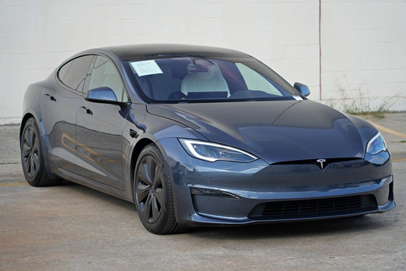 Used 2022 Tesla Model S AWD/4WD image 59