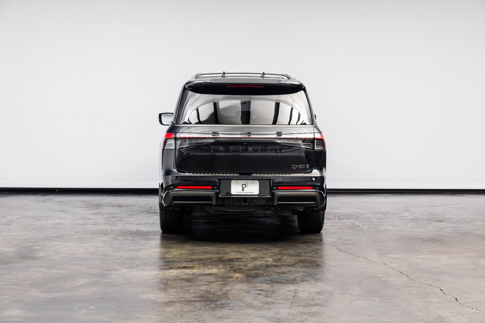 Used 2025 INFINITI QX80 Autograph w/ Autograph Exterior Package AWD/4WD image 16