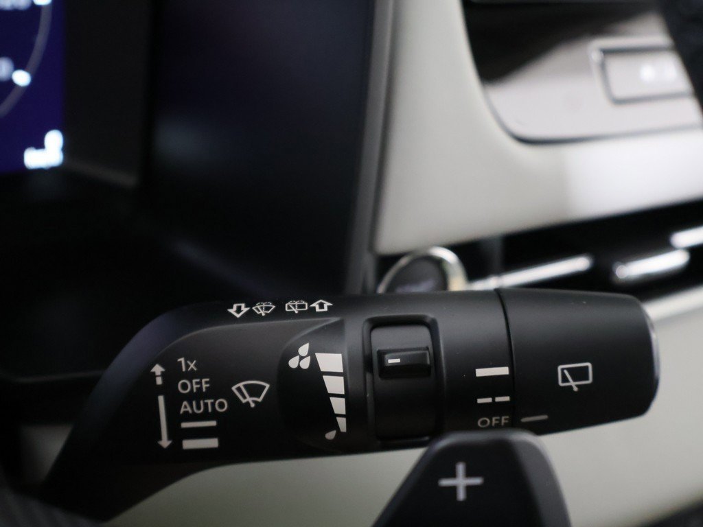 New 2025 Mitsubishi Outlander SE image 45