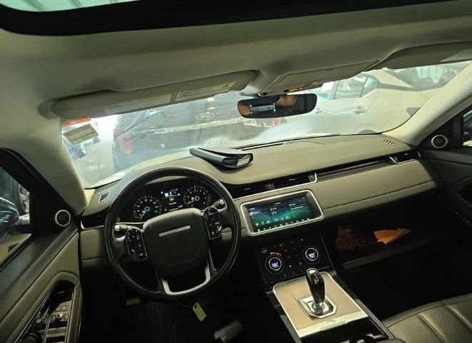 Used 2020 Land Rover Range Rover Evoque S AWD/4WD image 2