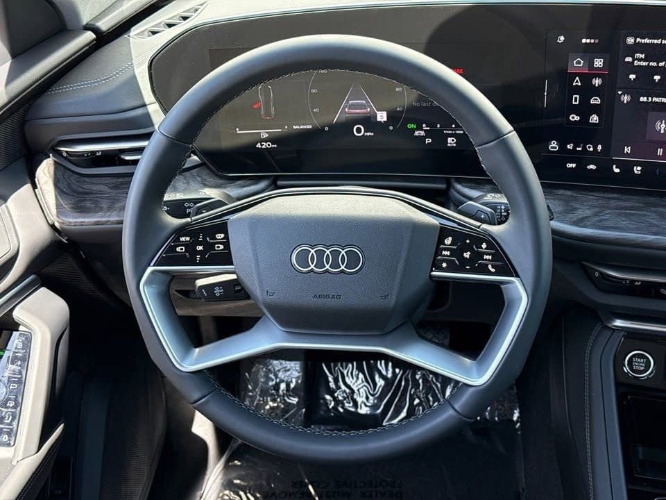 Certified 2025 Audi Q5 Premium Plus w/ Premium Plus image 14