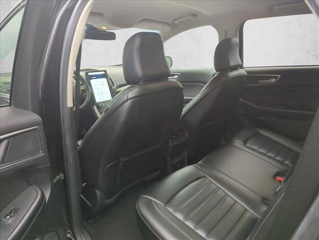 Used 2023 Ford Edge SEL image 14