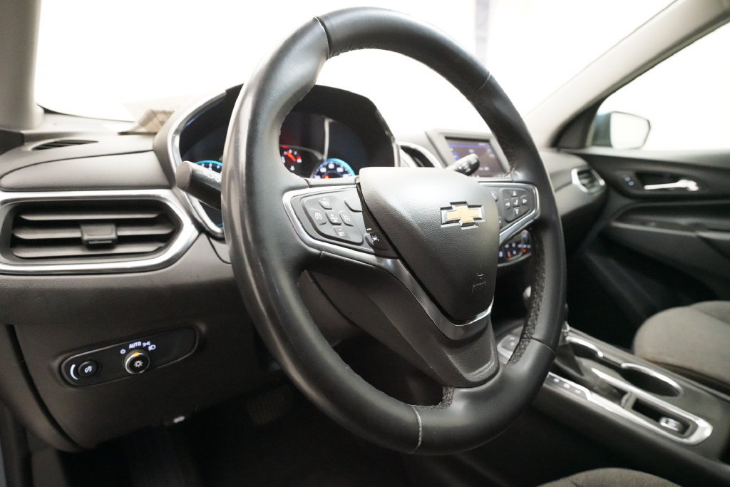 Used 2024 Chevrolet Equinox LT AWD/4WD image 8