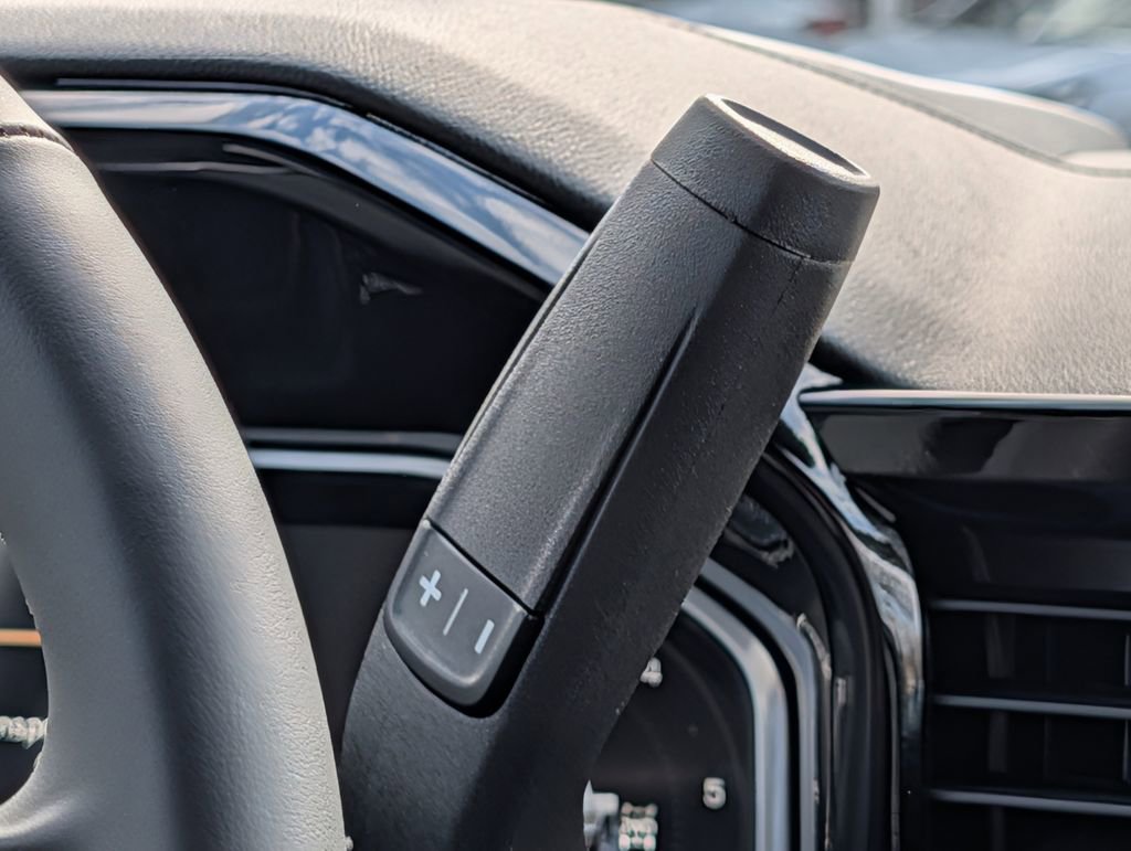 New 2026 GMC Sierra 1500 SLE image 46
