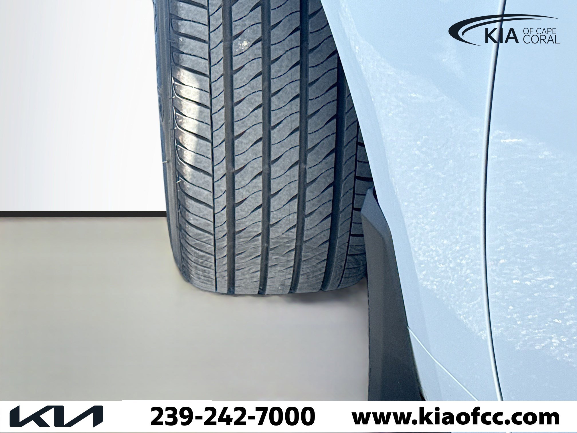 Used 2026 Toyota Corolla LE image 39