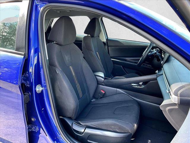 Used 2021 Hyundai Elantra SEL image 9