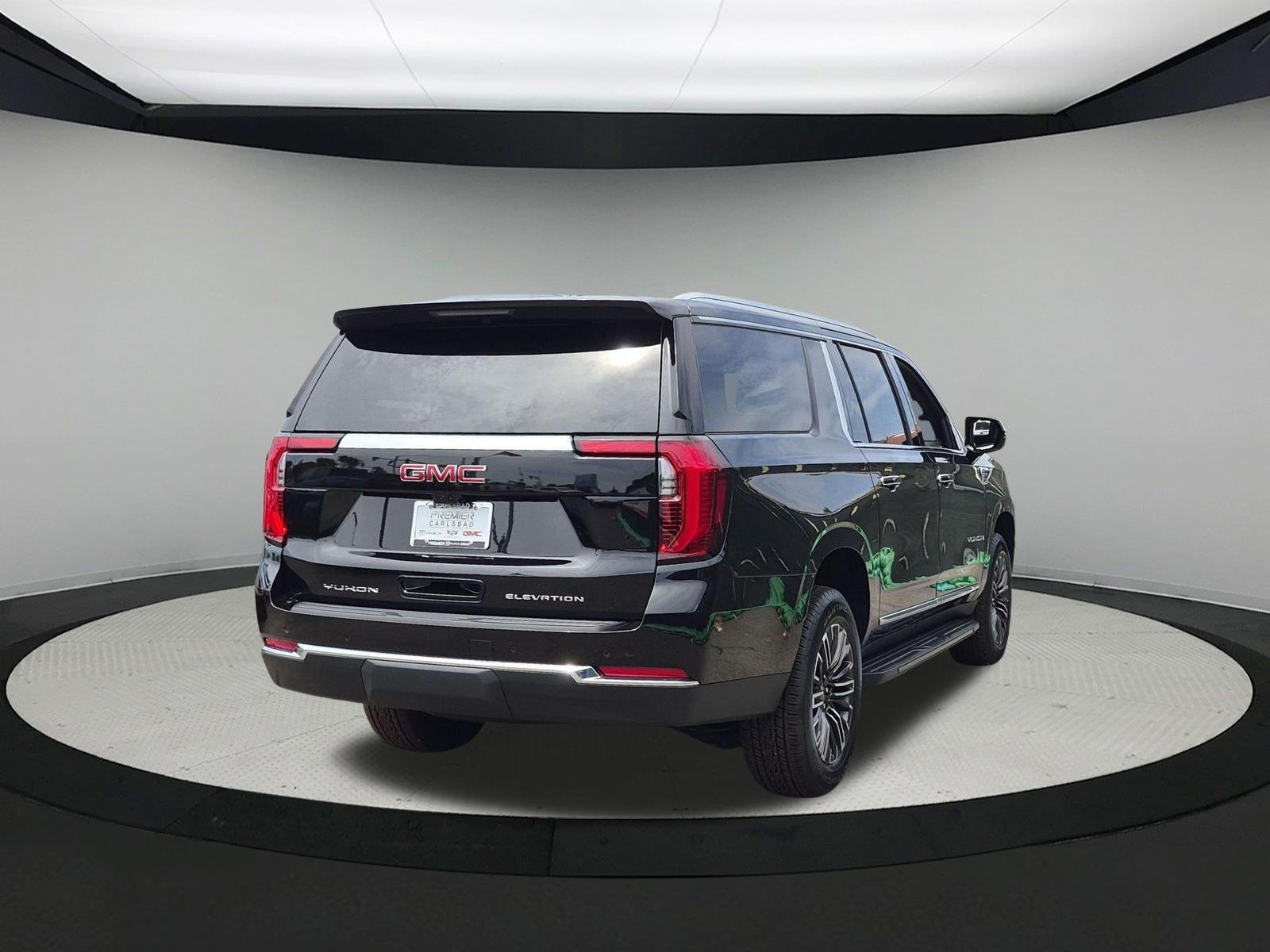 New 2026 GMC Yukon XL Elevation w/ Elevation Premium Package RWD image 5