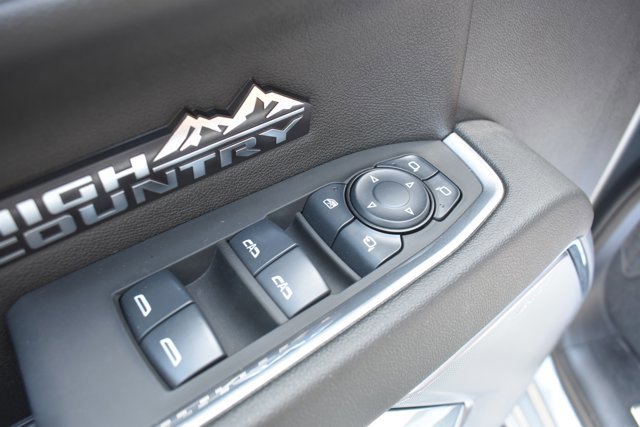 Used 2024 Chevrolet Silverado 1500 High Country w/ High Country Premium Package image 17
