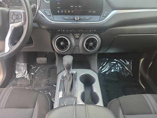 Used 2023 Chevrolet Blazer LT AWD/4WD image 11