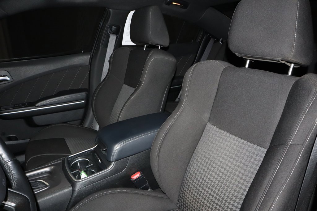 Used 2023 Dodge Charger GT w/ Technology Group image 25