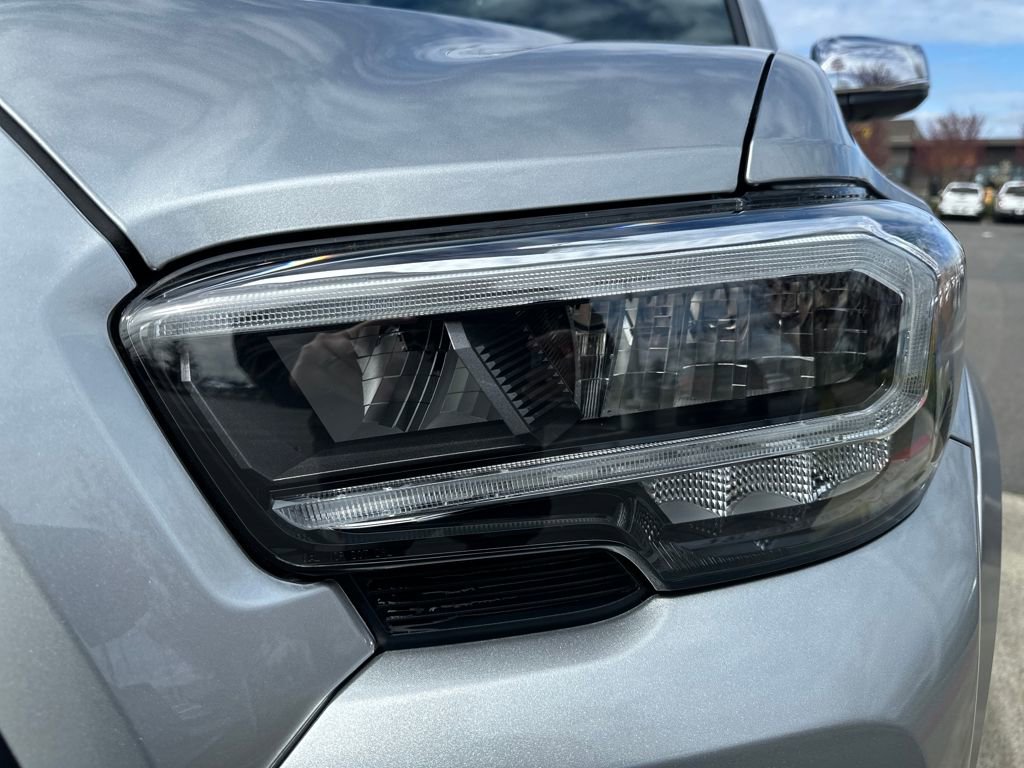 Certified 2023 Toyota Tacoma Limited image 9