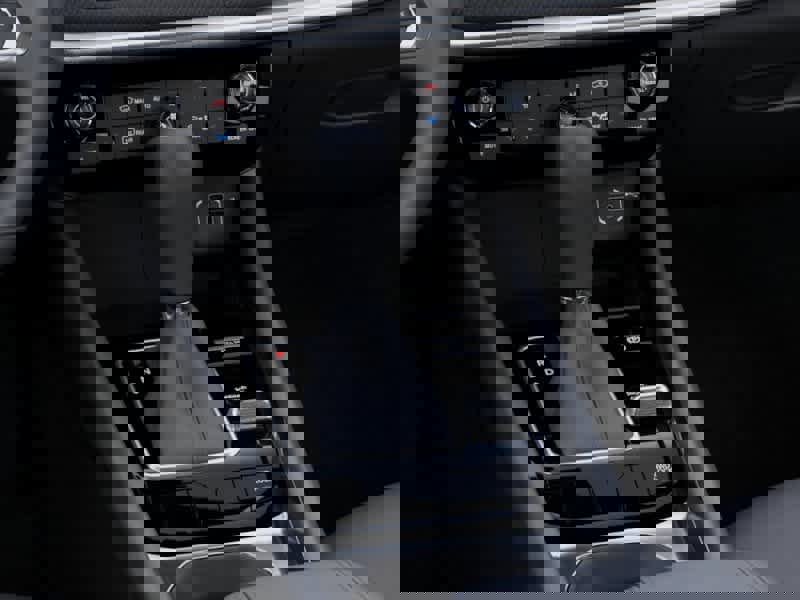 New 2026 Jeep Compass Limited image 24