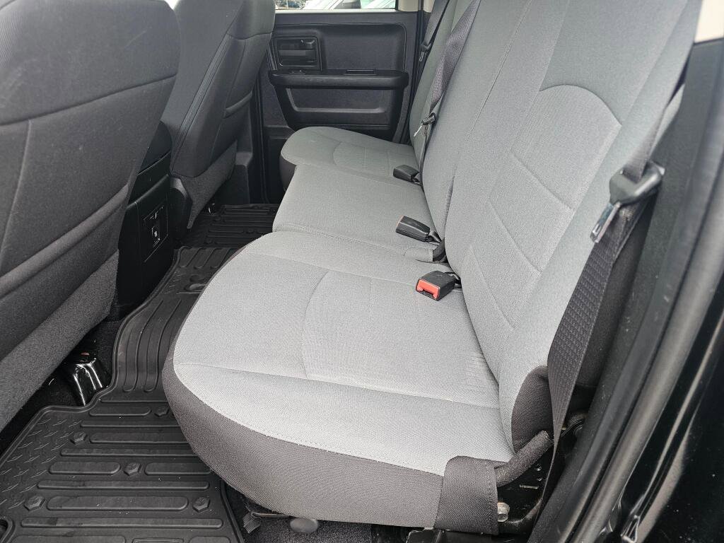 Used 2022 RAM 1500 Express w/ Wheel & Sound Group AWD/4WD image 16