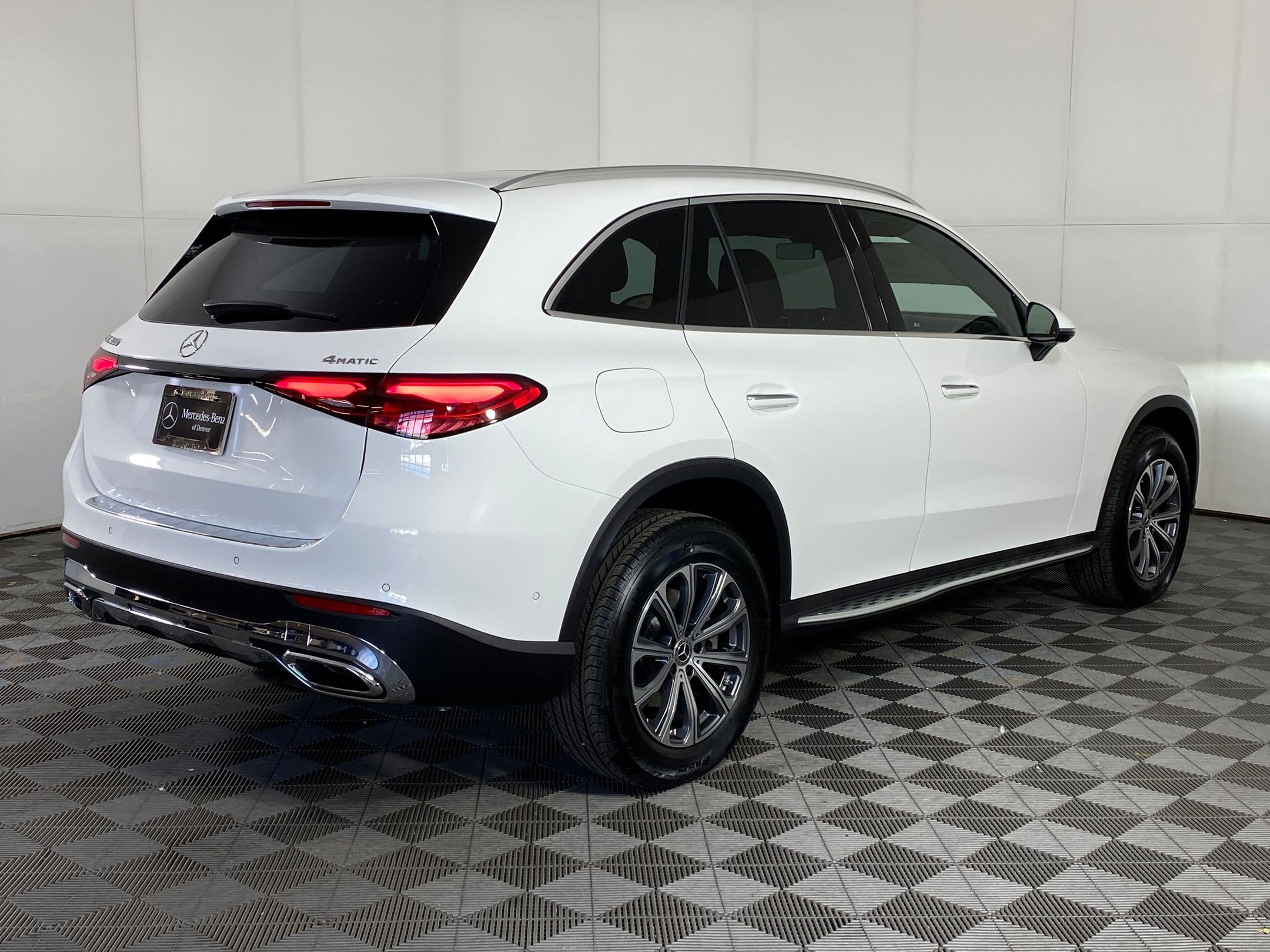 Used 2026 Mercedes-Benz GLC 300 4MATIC image 8