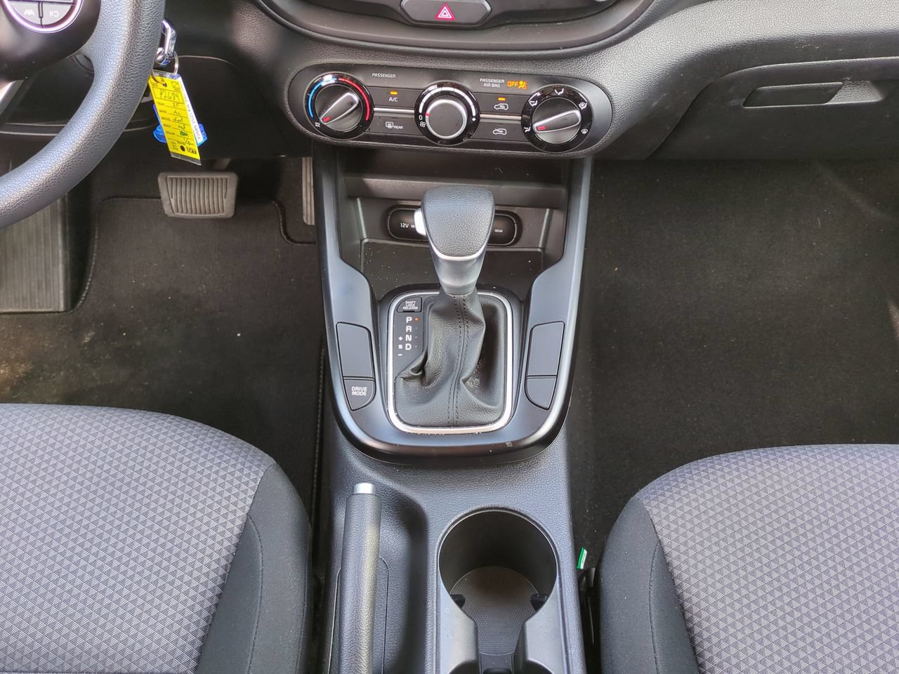 Certified 2025 Kia Soul LX w/ LX Technology Package FWD image 18