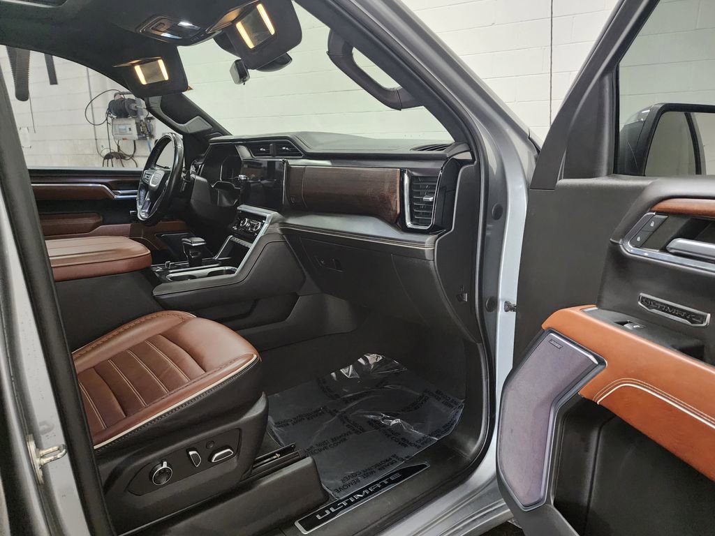 Used 2023 GMC Sierra 1500 Denali Ultimate AWD/4WD image 40