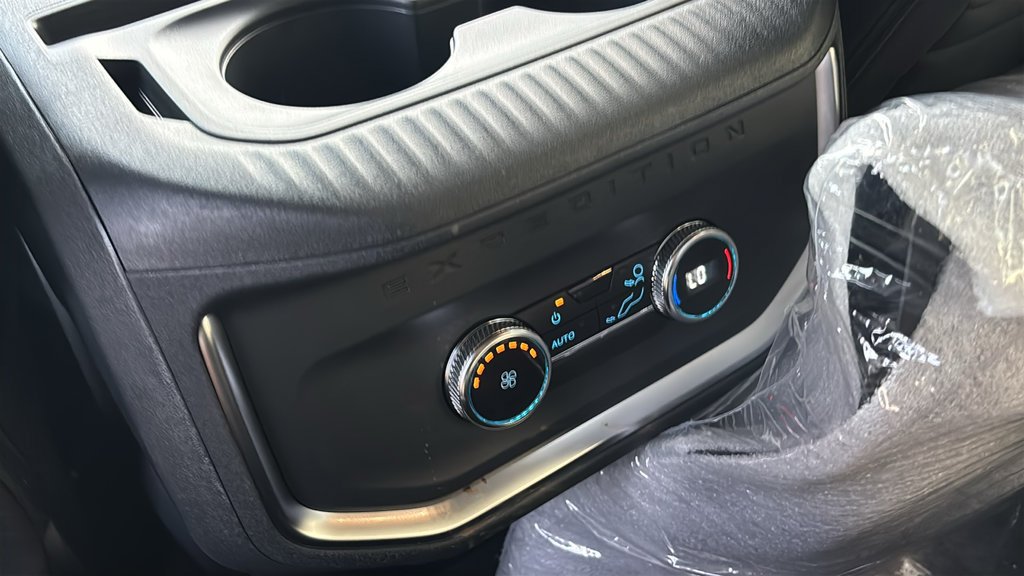 New 2027 Ford Expedition Max Active AWD/4WD image 8