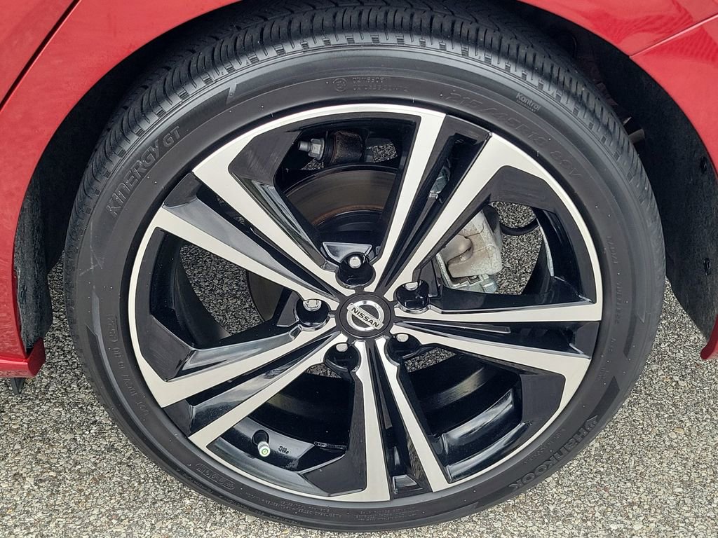 Certified 2023 Nissan Sentra SR w/ Electronics Package image 10