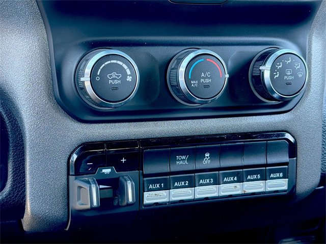 Used 2022 RAM 2500 Tradesman w/ Chrome Appearance Group image 15