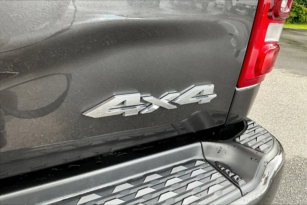Used 2024 RAM 2500 Laramie AWD/4WD image 27