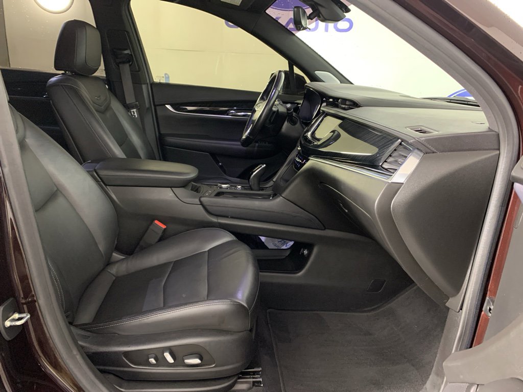 Used 2020 Cadillac XT6 Premium Luxury image 42