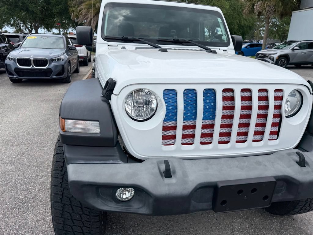 Used 2021 Jeep Gladiator Sport w/ Trailer Tow Package AWD/4WD image 13