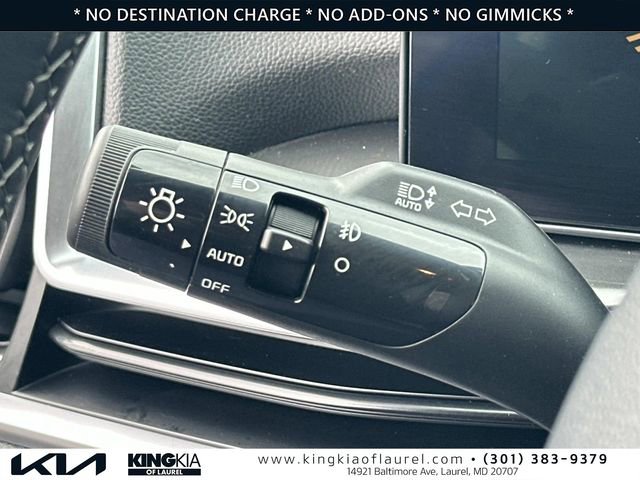 Used 2025 Kia Sorento EX image 11