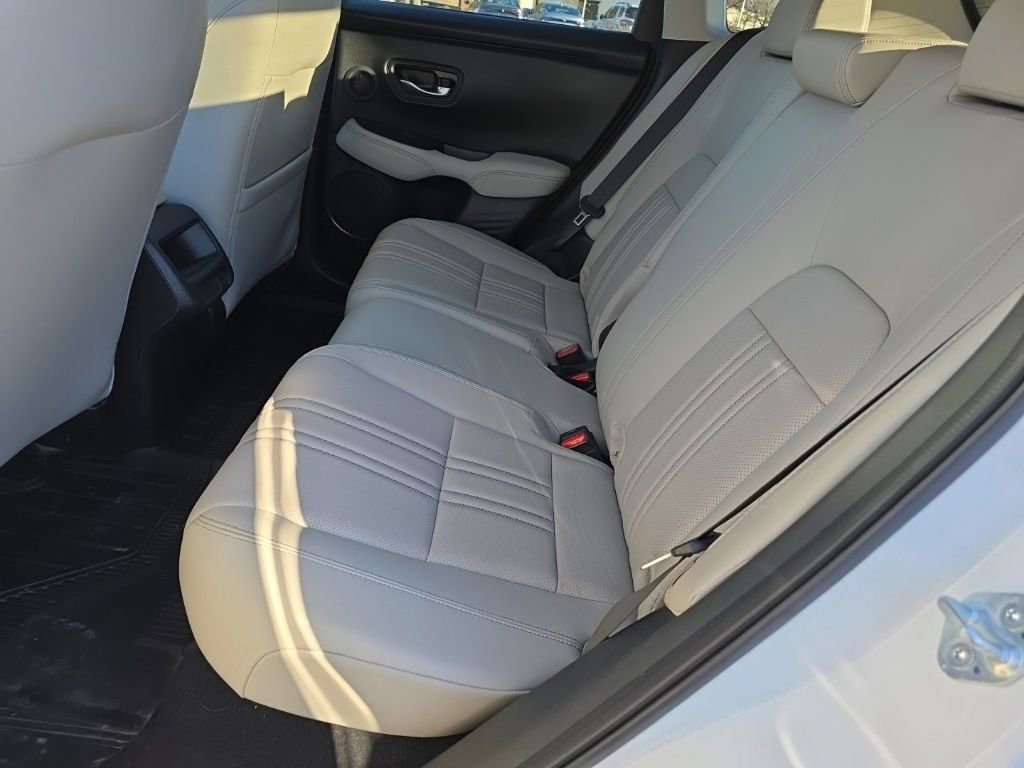 Used 2023 Honda HR-V EX-L image 23