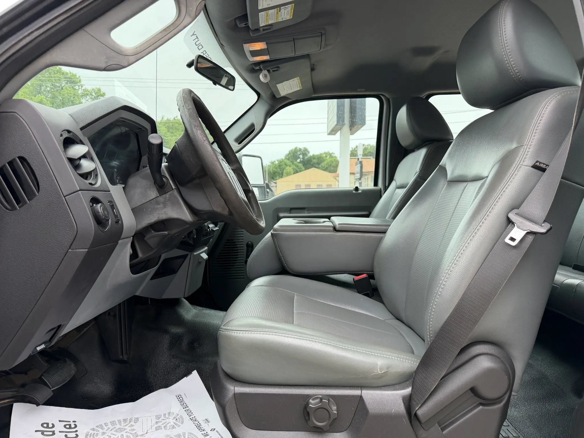 Used 2011 Ford F550 2WD Crew Cab Super Duty image 17